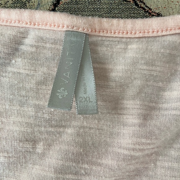 Woman’s sequin tank top - Picture 5 of 6